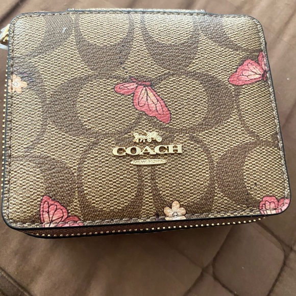 Coach Other - 🦋🦋Rare Coach jewelry box with butterfly print🦋
